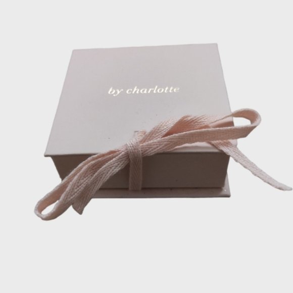 By Charlotte Gold Eternal Peace Freshwater Pearl Bracelet - Picture 5 of 7